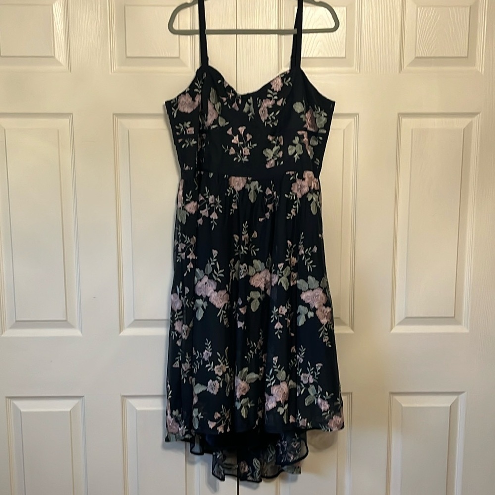 City Chic Tule mid length floral cocktail dress (size 18)